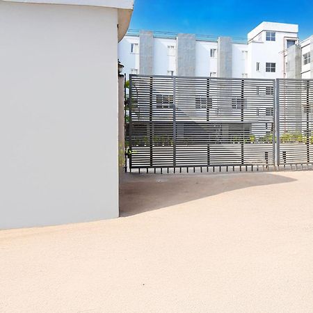 Super Townhouse Mancheswar Industrial Estate Hotel บูบันเนสชวาร์ ภายนอก รูปภาพ
