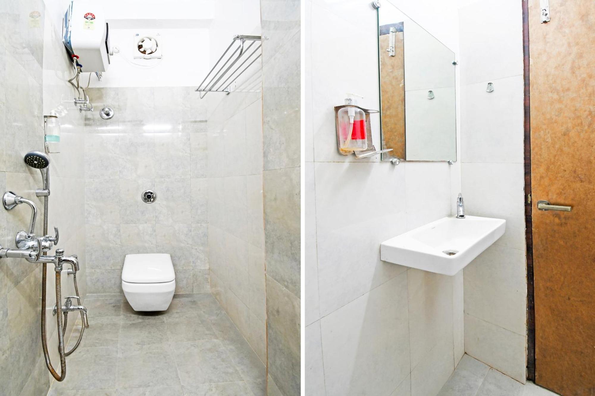 Super Townhouse Mancheswar Industrial Estate Hotel บูบันเนสชวาร์ ภายนอก รูปภาพ
